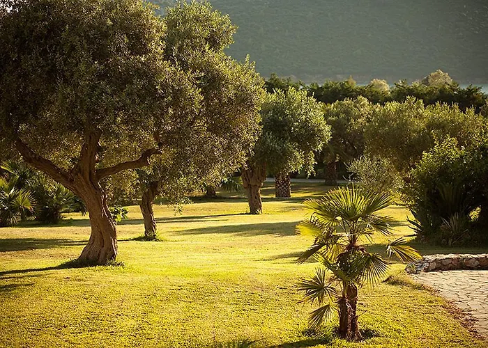 Porto Koufo Resort Апарт-отель