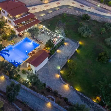 Porto Koufo Resort 公寓式酒店 2*