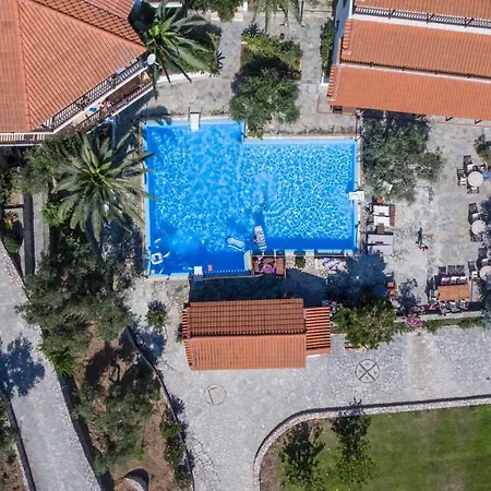 Porto Koufo Resort 公寓式酒店