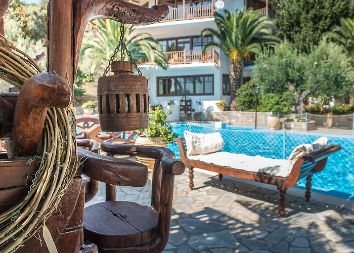 מלון דירות Porto Koufo Resort
