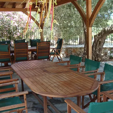 Porto Koufo Resort 公寓式酒店